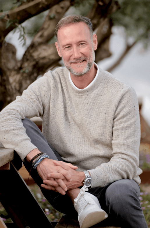 "Pedro García Aguado libro mañana lo dejo Hermano Mayor Pedro García Aguado