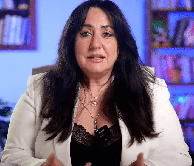 Maribel Pérez - Economista y Psicóloga